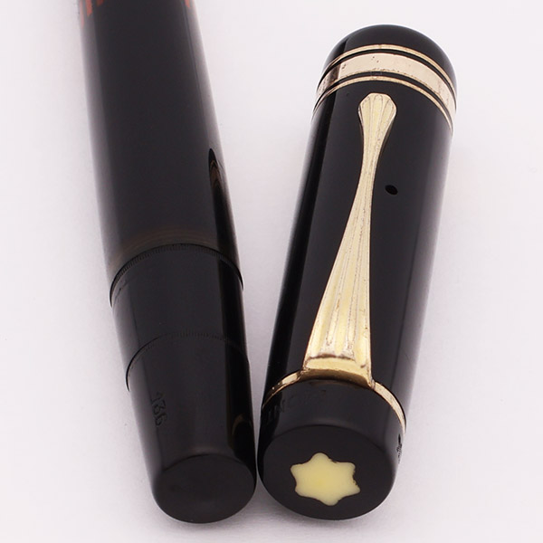 Montblanc 136 Fountain Pen (1946-8) - Basic Black w/GT, Piston